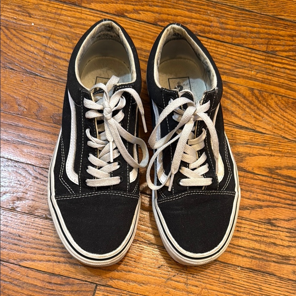 Vans Old Skool Black and White Classic Sneakers